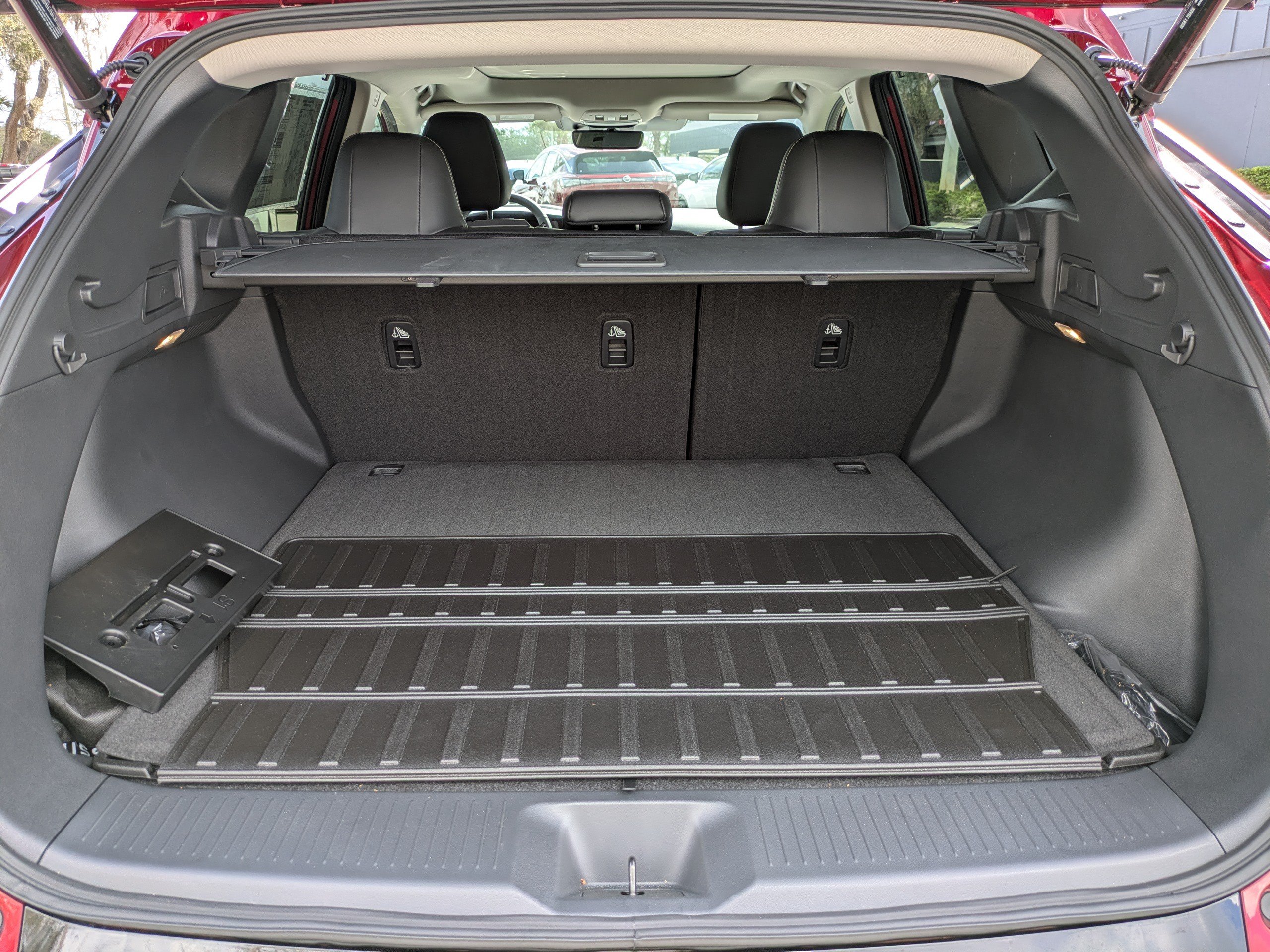 New 2026 Nissan Murano Platinum w/ Cargo Package AWD/4WD image 13