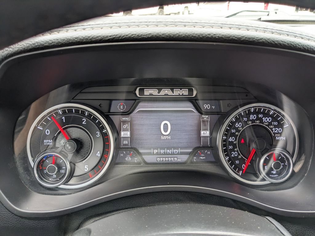 Used 2023 RAM 2500 Laramie AWD/4WD image 36