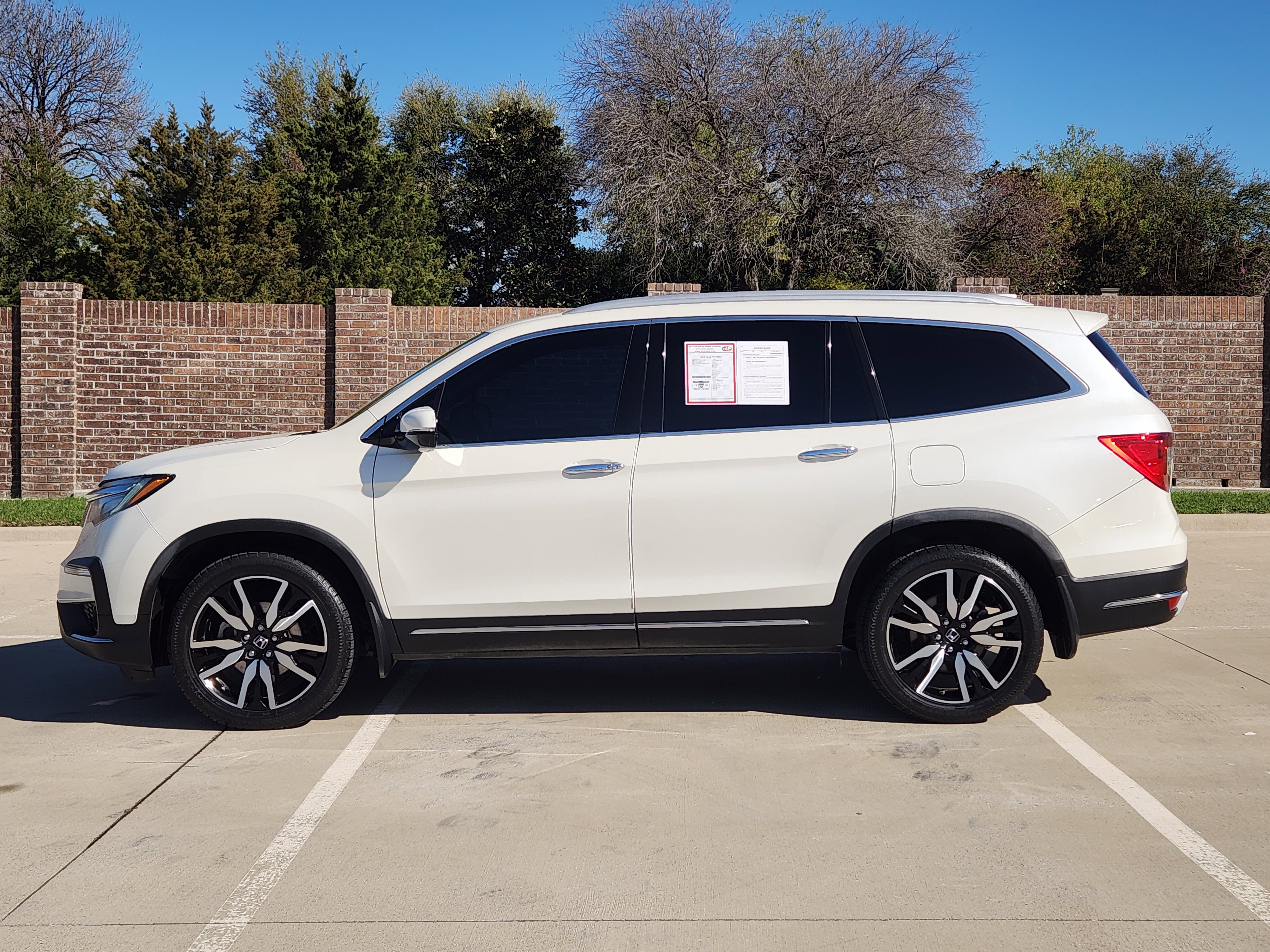 Used 2019 Honda Pilot Elite image 5