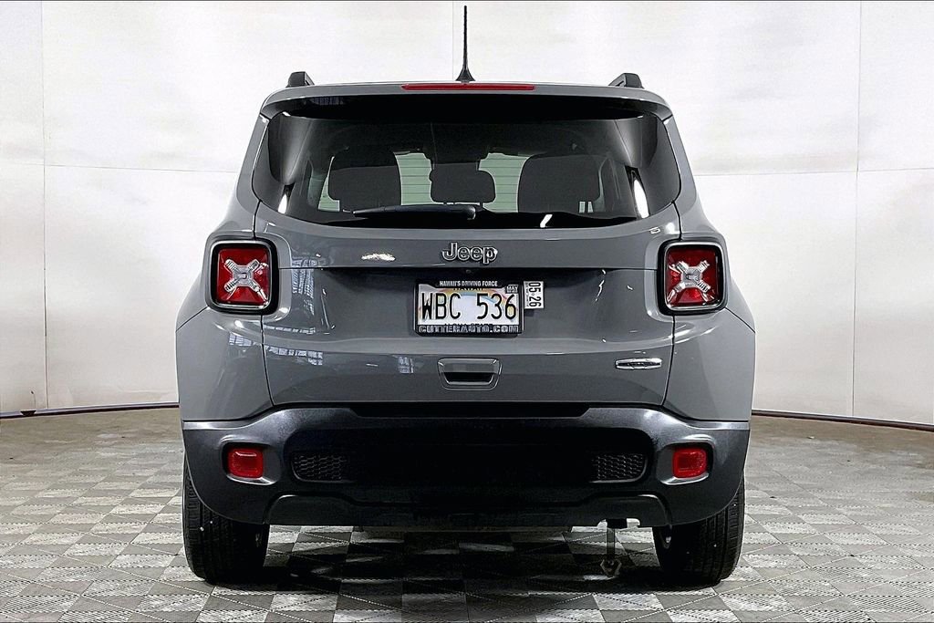 Used 2020 Jeep Renegade Latitude image 3