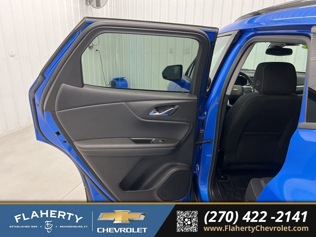 Used 2024 Chevrolet Blazer LT w/ Convenience Package FWD image 10