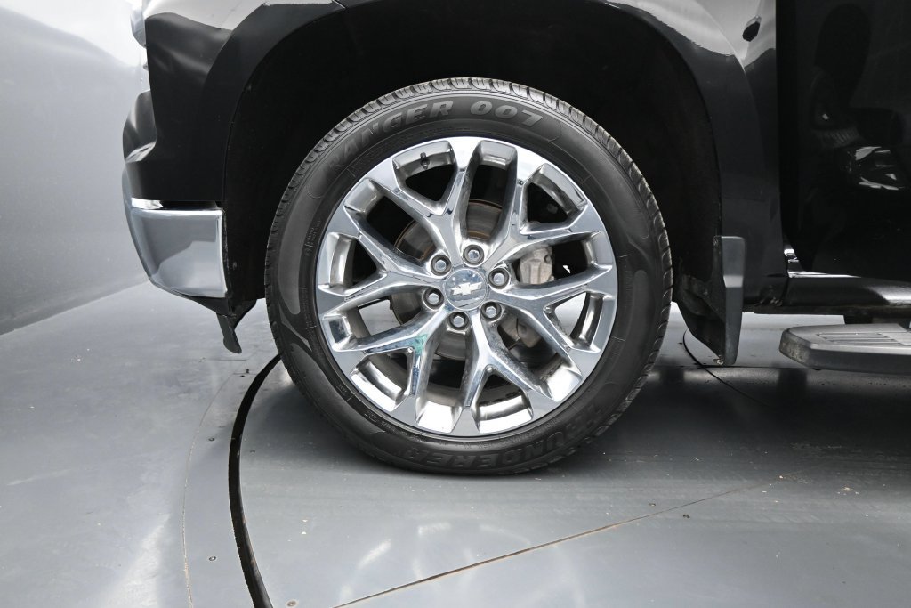 Used 2023 Chevrolet Silverado 1500 LTZ AWD/4WD image 27
