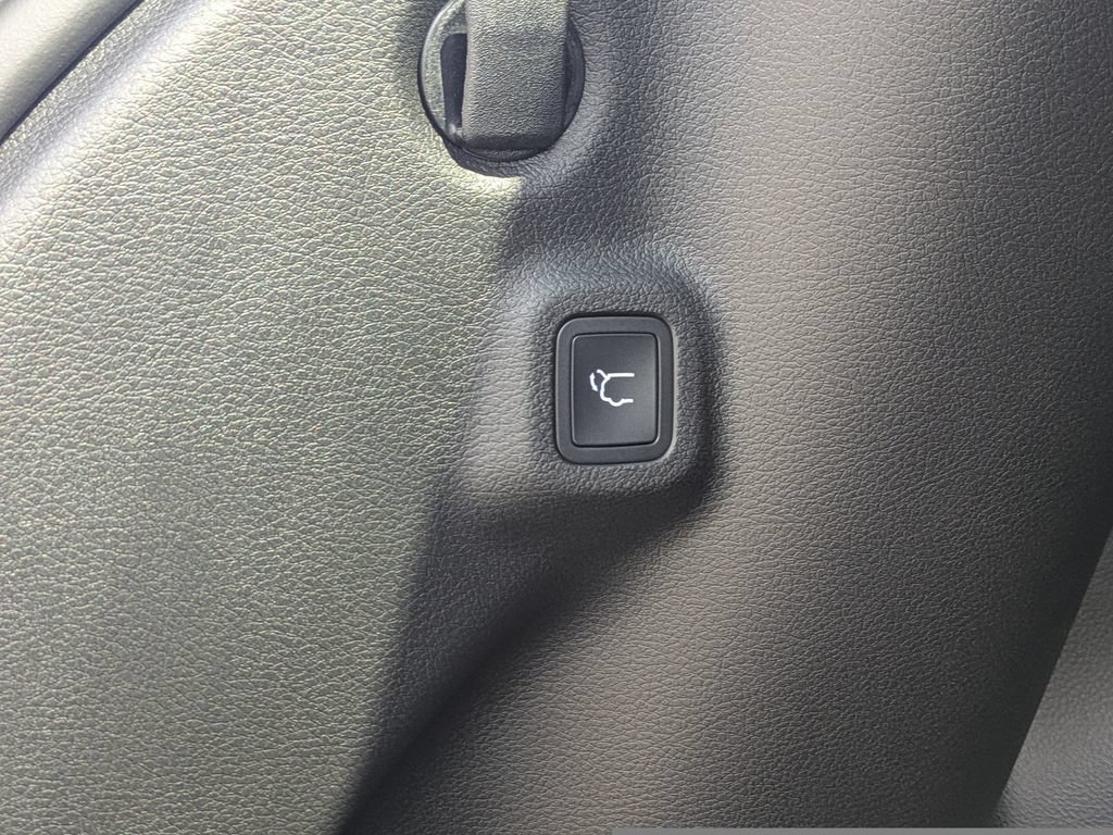 New 2026 Jeep Compass Latitude AWD/4WD image 16