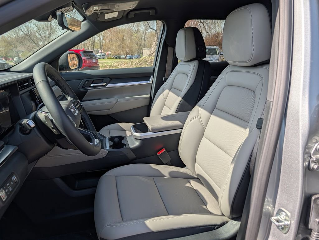 New 2026 GMC Terrain Elevation w/ Elevation Premium Package AWD/4WD image 38