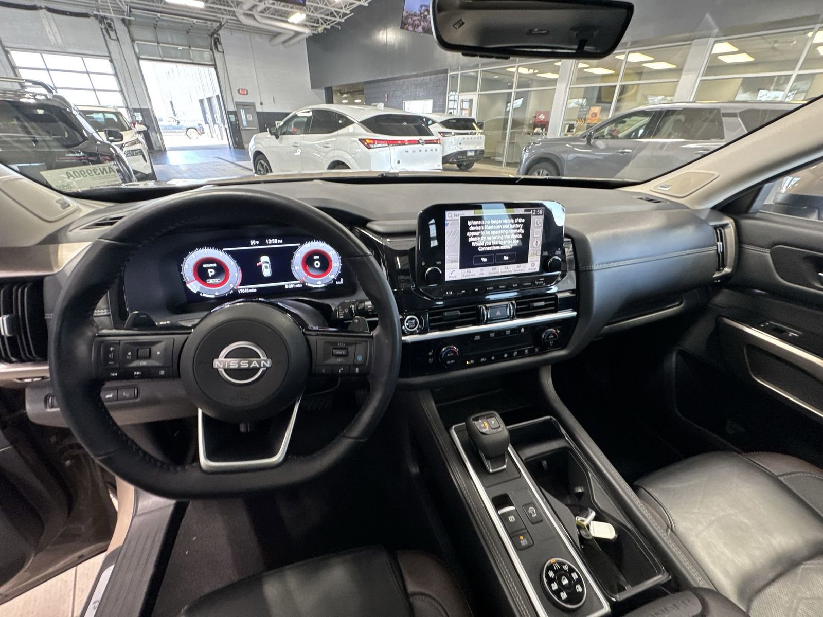 Certified 2024 Nissan Pathfinder Platinum image 2