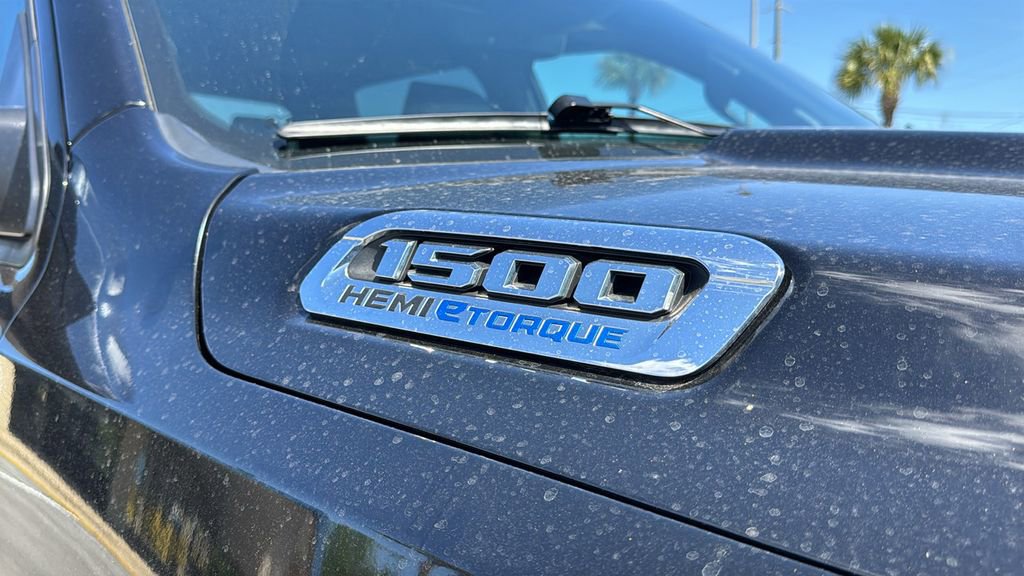Used 2024 RAM 1500 Laramie image 10