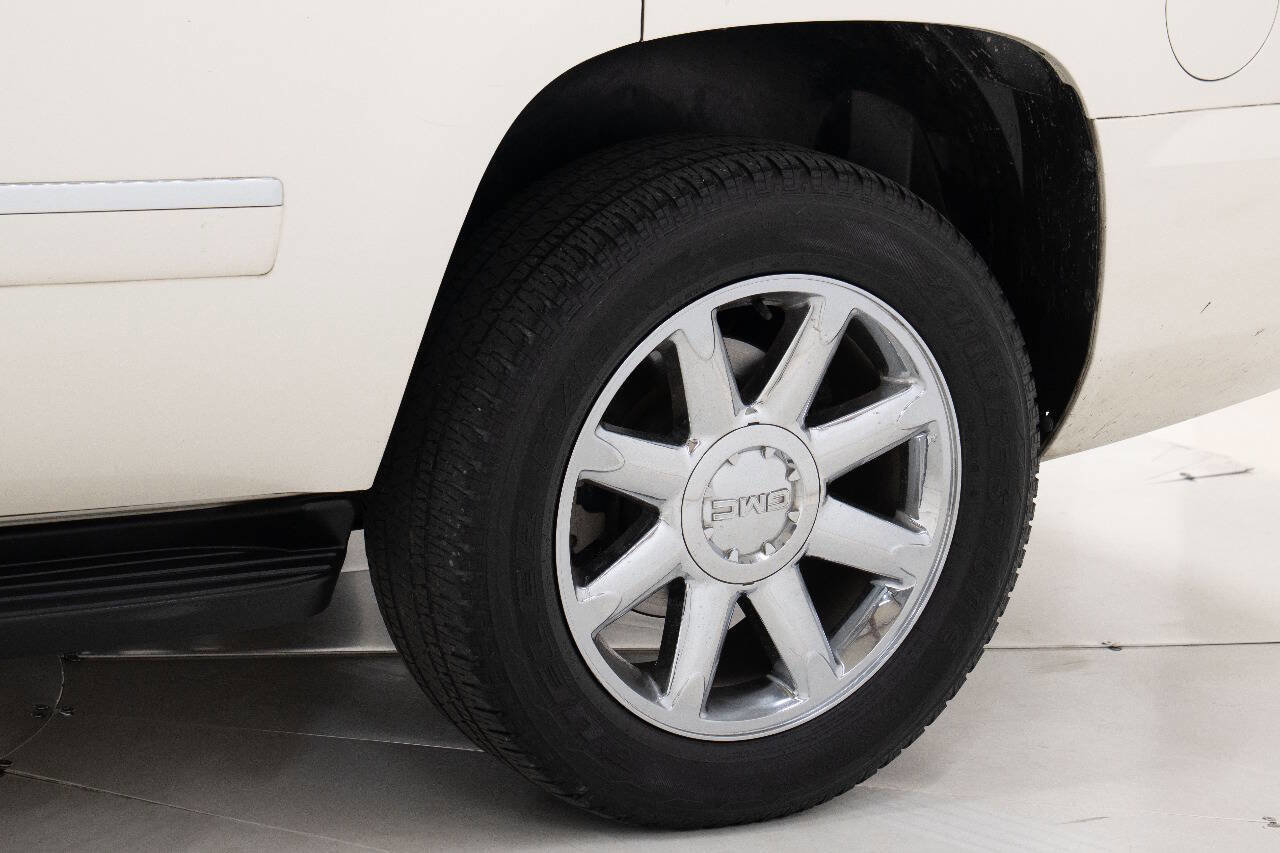 Used 2010 GMC Yukon SLT image 65