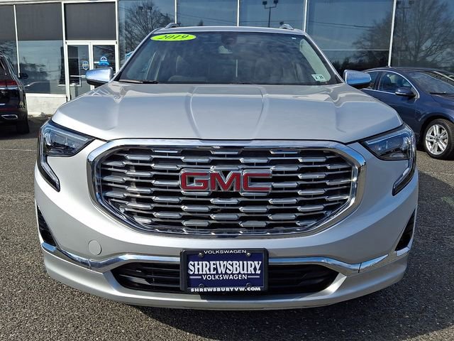 Used 2019 GMC Terrain Denali w/ Driver Alert Package II image 2