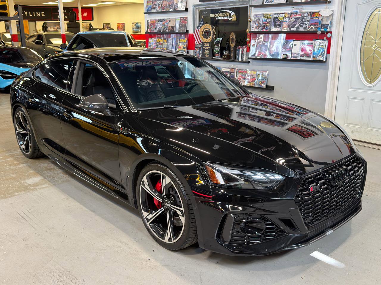 Used 2023 Audi RS 5 Sportback AWD/4WD image 3