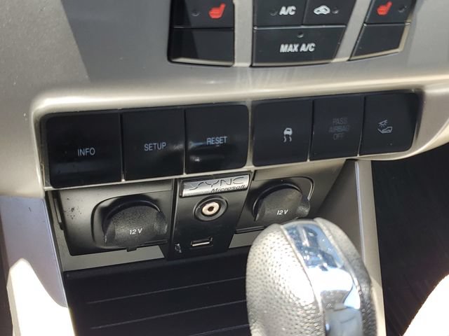 Used 2010 Ford Focus SEL FWD image 16