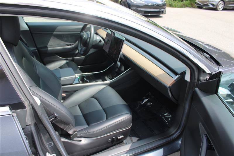 Used 2018 Tesla Model 3 Long Range AWD/4WD image 9