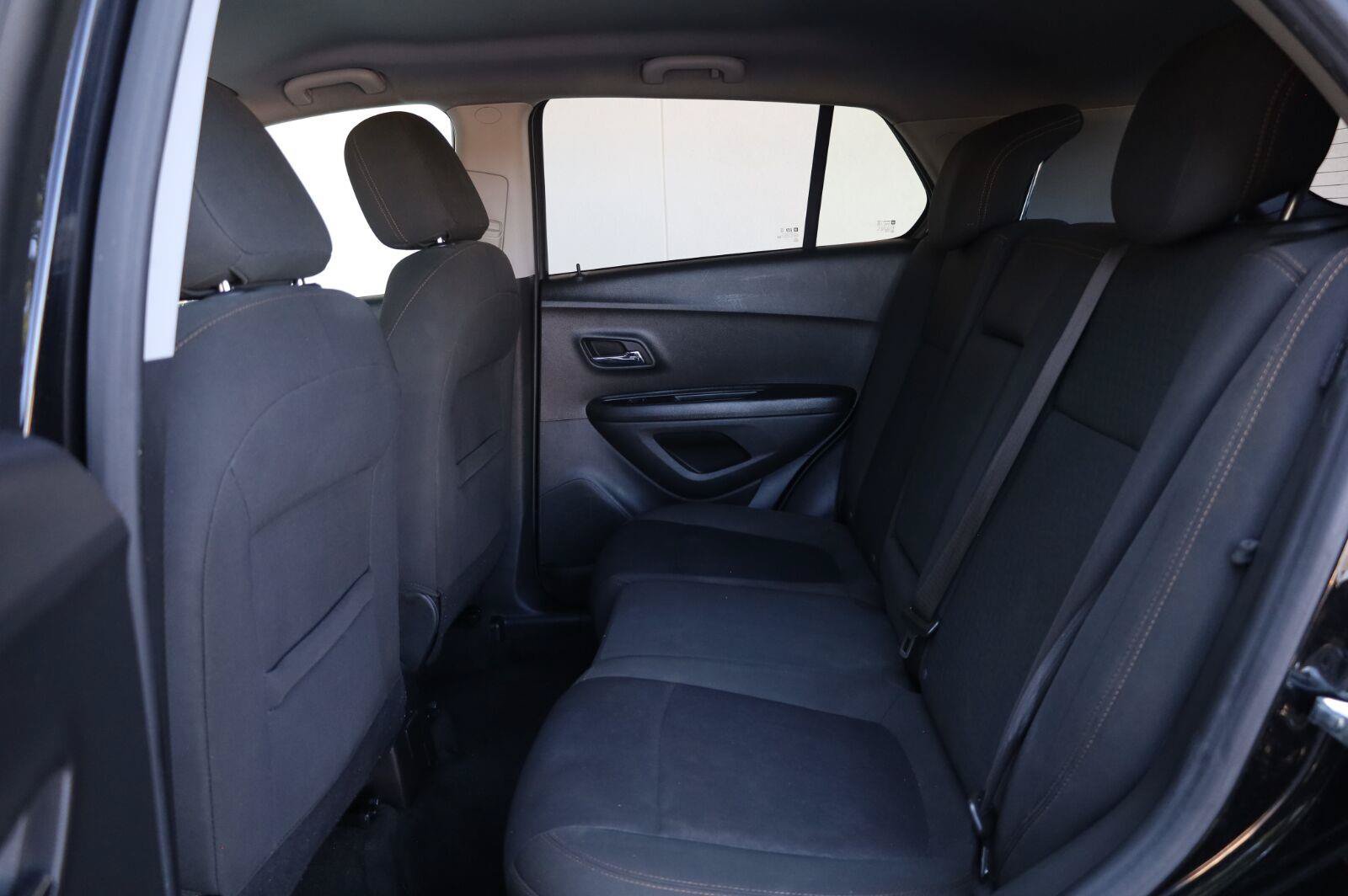 Used 2022 Chevrolet Trax LS w/ Tint and Cruise Package FWD image 19