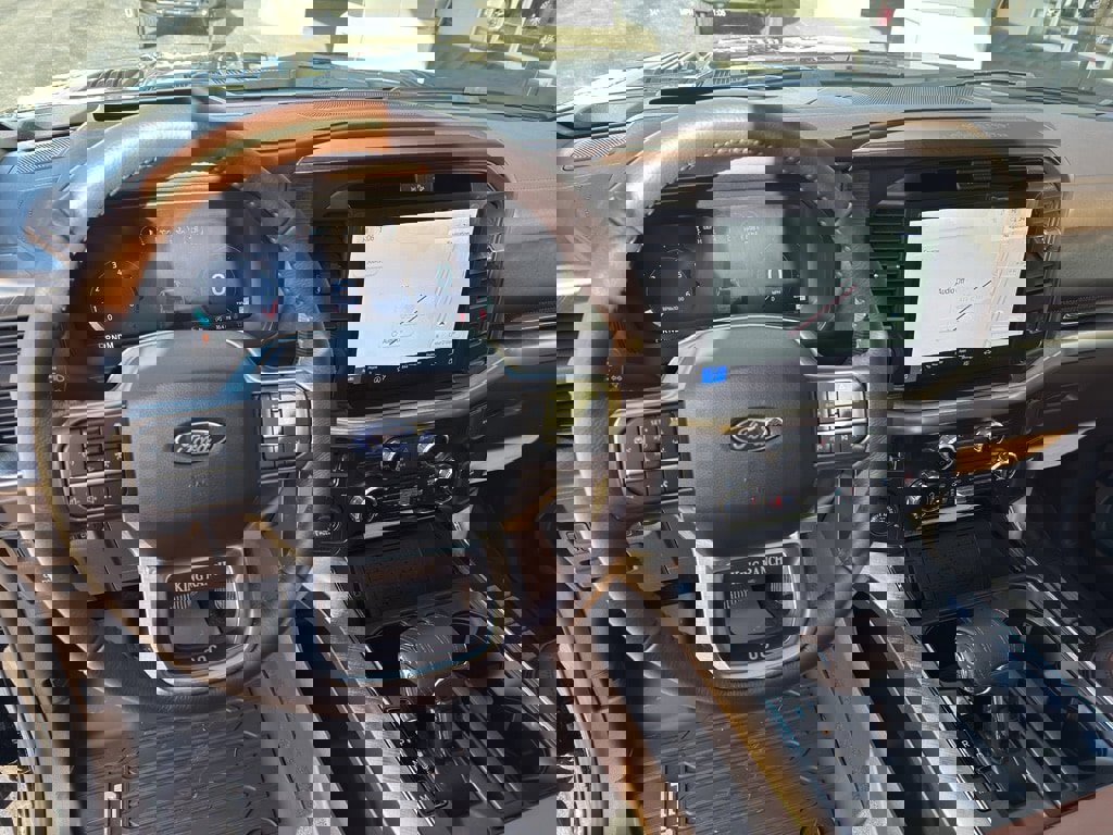 New 2025 Ford F150 King Ranch w/ FX4 Off-Road Package image 17