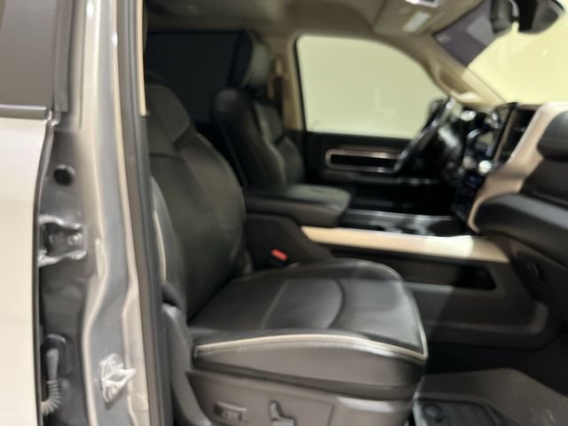 Used 2021 RAM 4500 Laramie AWD/4WD image 24