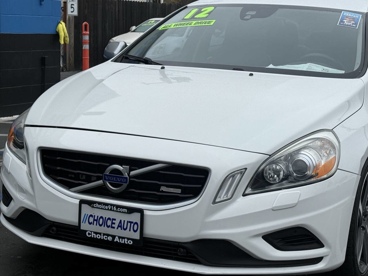 Used 2012 Volvo S60 T6 R-Design image 16