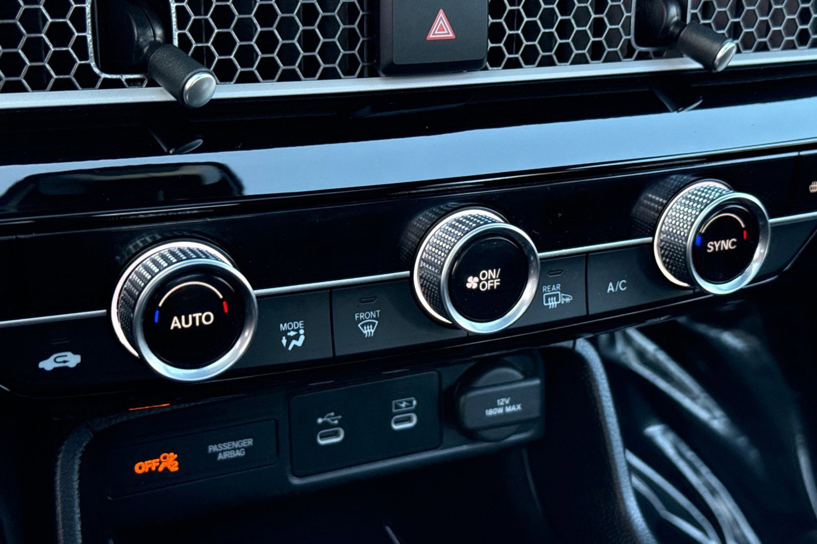 Certified 2025 Honda Civic Sport Touring image 19