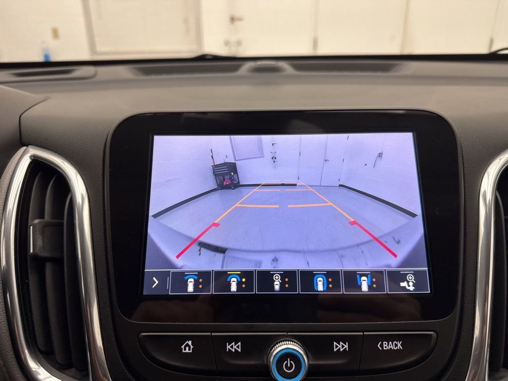 Used 2020 Chevrolet Equinox Premier image 34