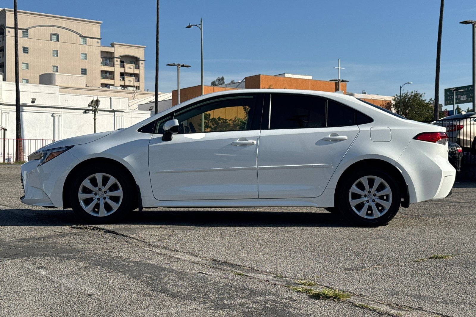Certified 2023 Toyota Corolla LE w/ Carpet Mat Package (TMS) image 7