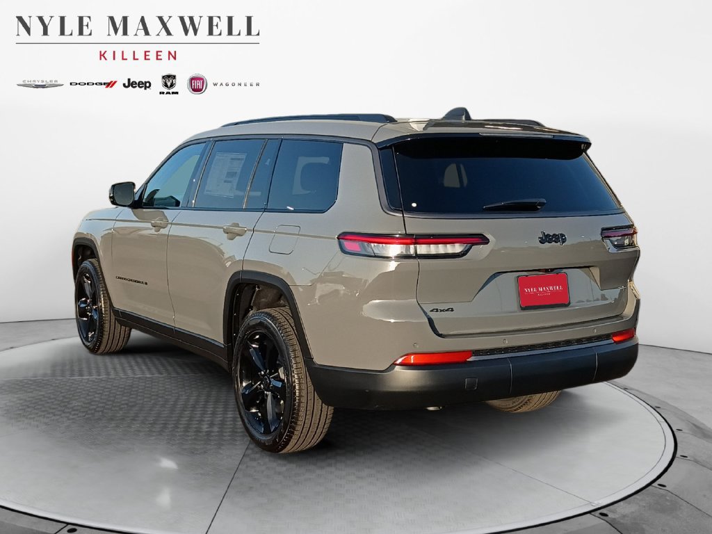New 2027 Jeep Grand Cherokee L Limited w/ Limited Altitude Package AWD/4WD image 14