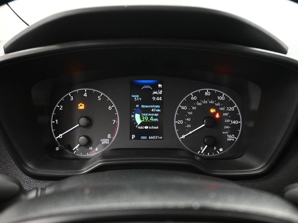 Used 2023 Toyota Corolla LE image 31