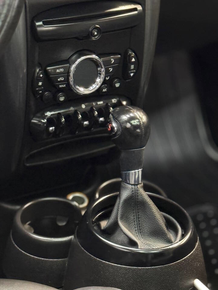 Used 2014 MINI Cooper Countryman S w/ Premium Package image 13