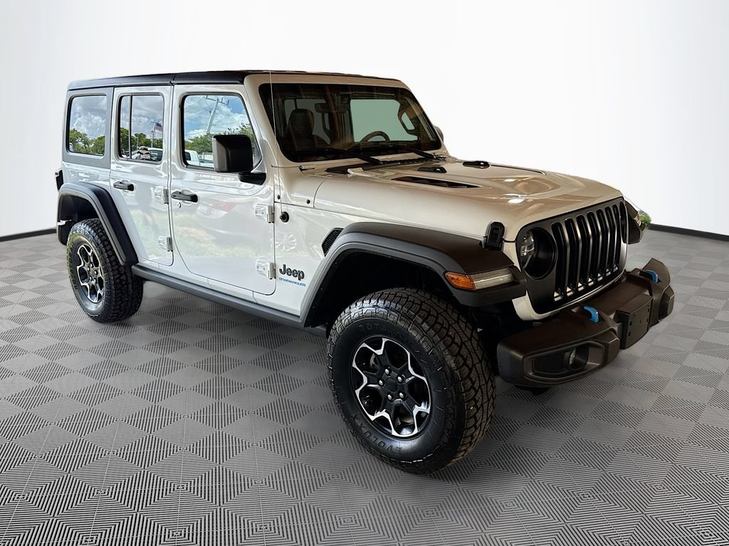 Used 2023 Jeep Wrangler Unlimited Rubicon 4xe w/ Cold Weather Group AWD/4WD image 4