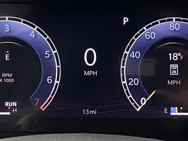 New 2026 Jeep Grand Cherokee Laredo image 6