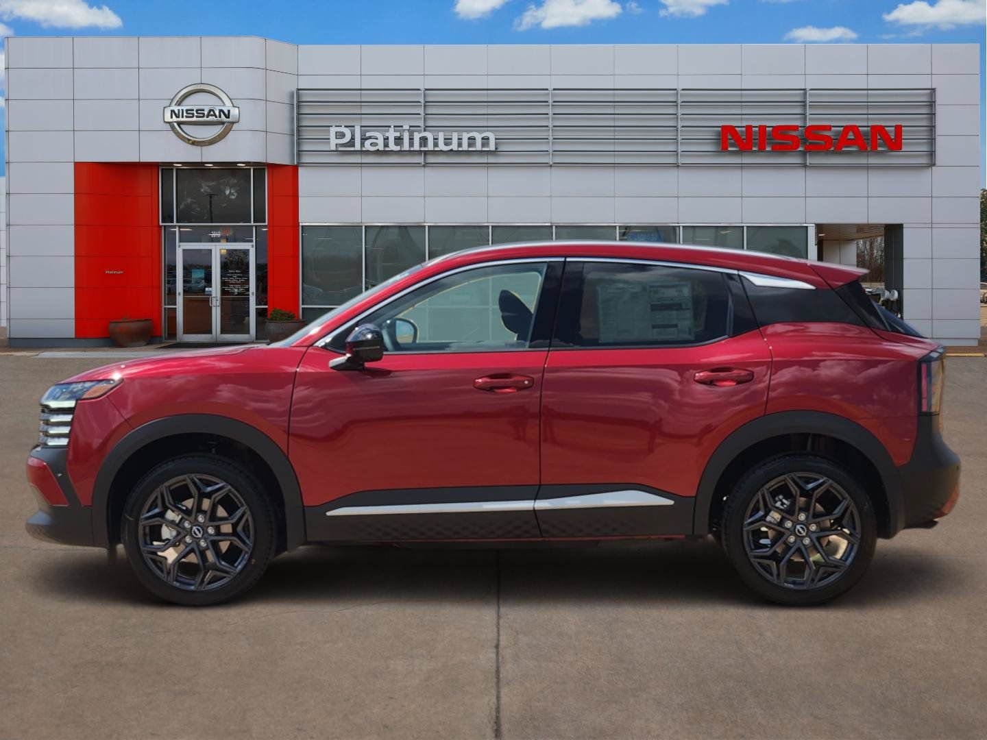 New 2027 Nissan Kicks SR AWD/4WD image 3