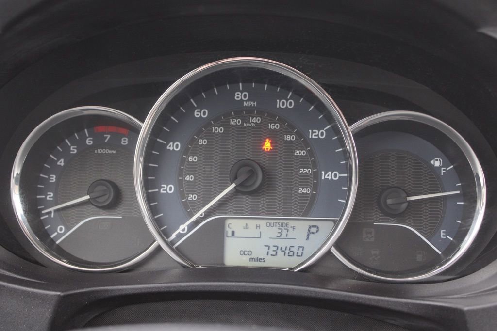 Used 2014 Toyota Corolla LE image 31