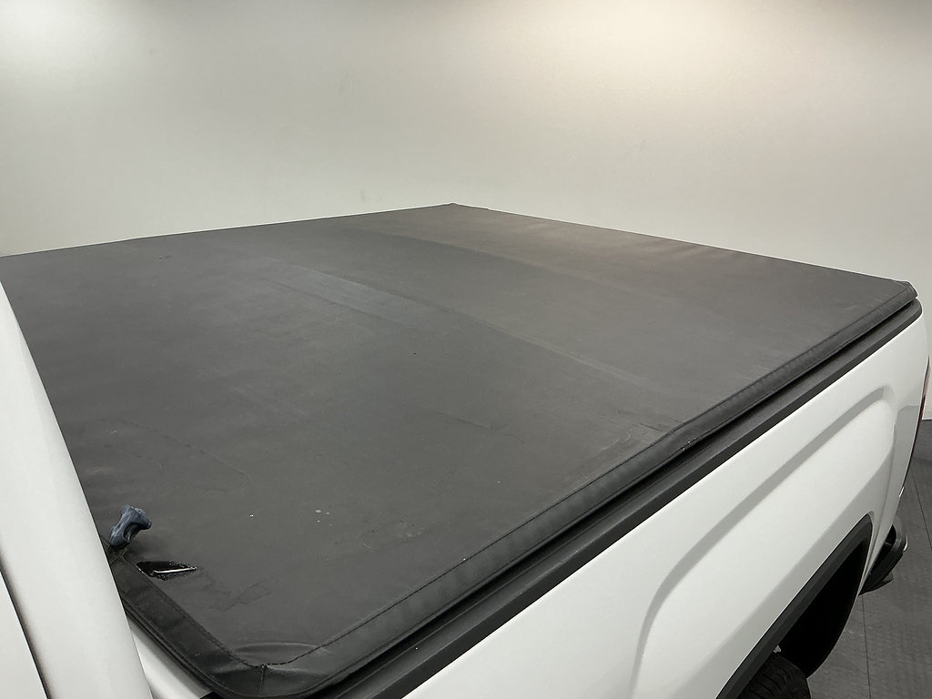 Used 2016 GMC Sierra 1500 SLE w/ SLE Value Package AWD/4WD image 23