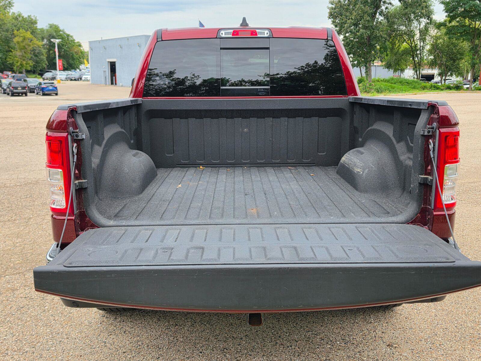 Used 2022 RAM 1500 Big Horn AWD/4WD image 14
