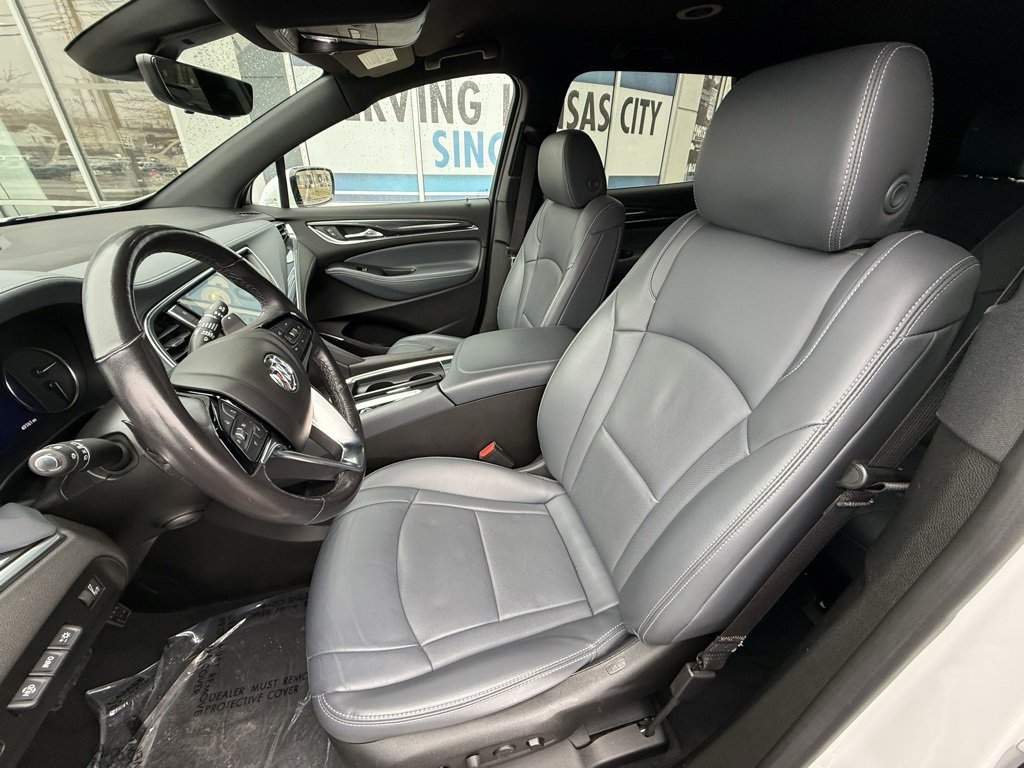 Used 2022 Buick Enclave Premium image 7
