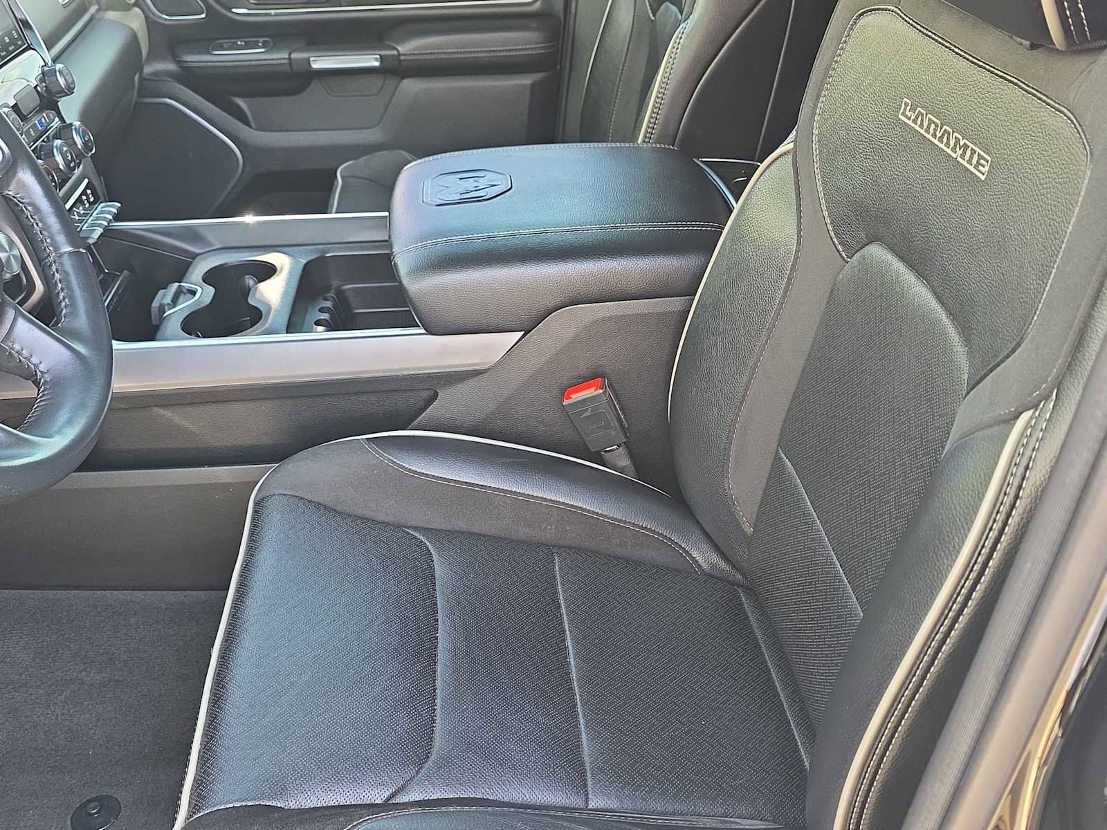 Used 2022 RAM 1500 Laramie image 14