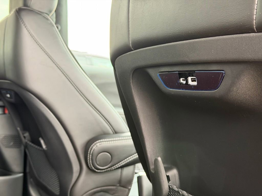 New 2027 Chrysler Pacifica Select FWD image 49
