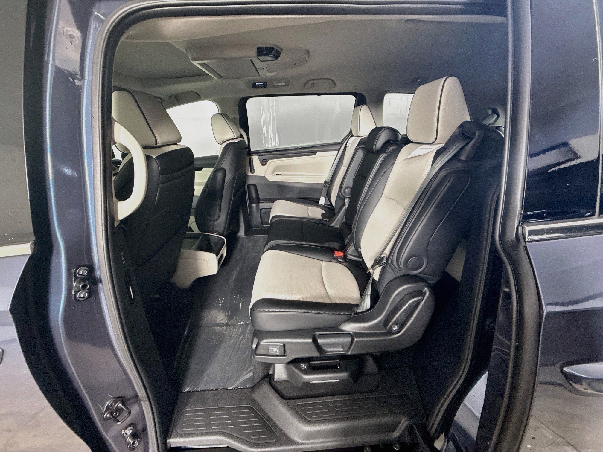 New 2027 Honda Odyssey Elite image 30