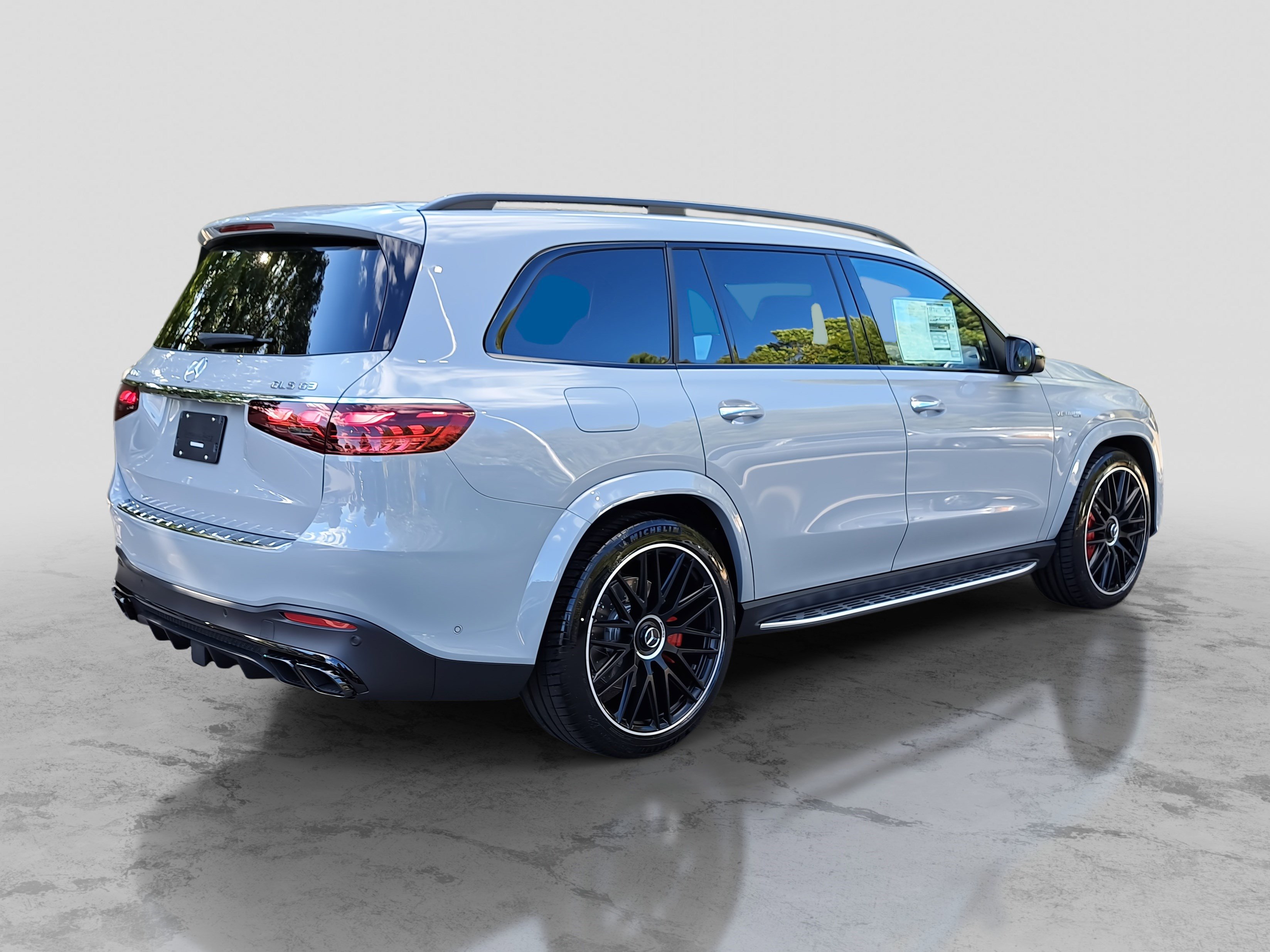 New 2026 Mercedes-Benz GLS 63 AMG 4MATIC image 5