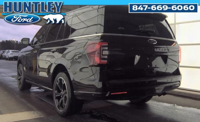 Used 2022 Ford Expedition Limited image 5