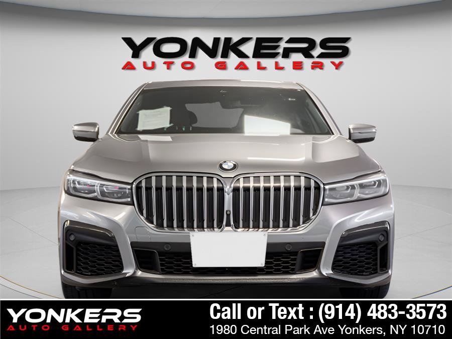 Used 2020 BMW 740i w/ M Sport Package RWD image 14