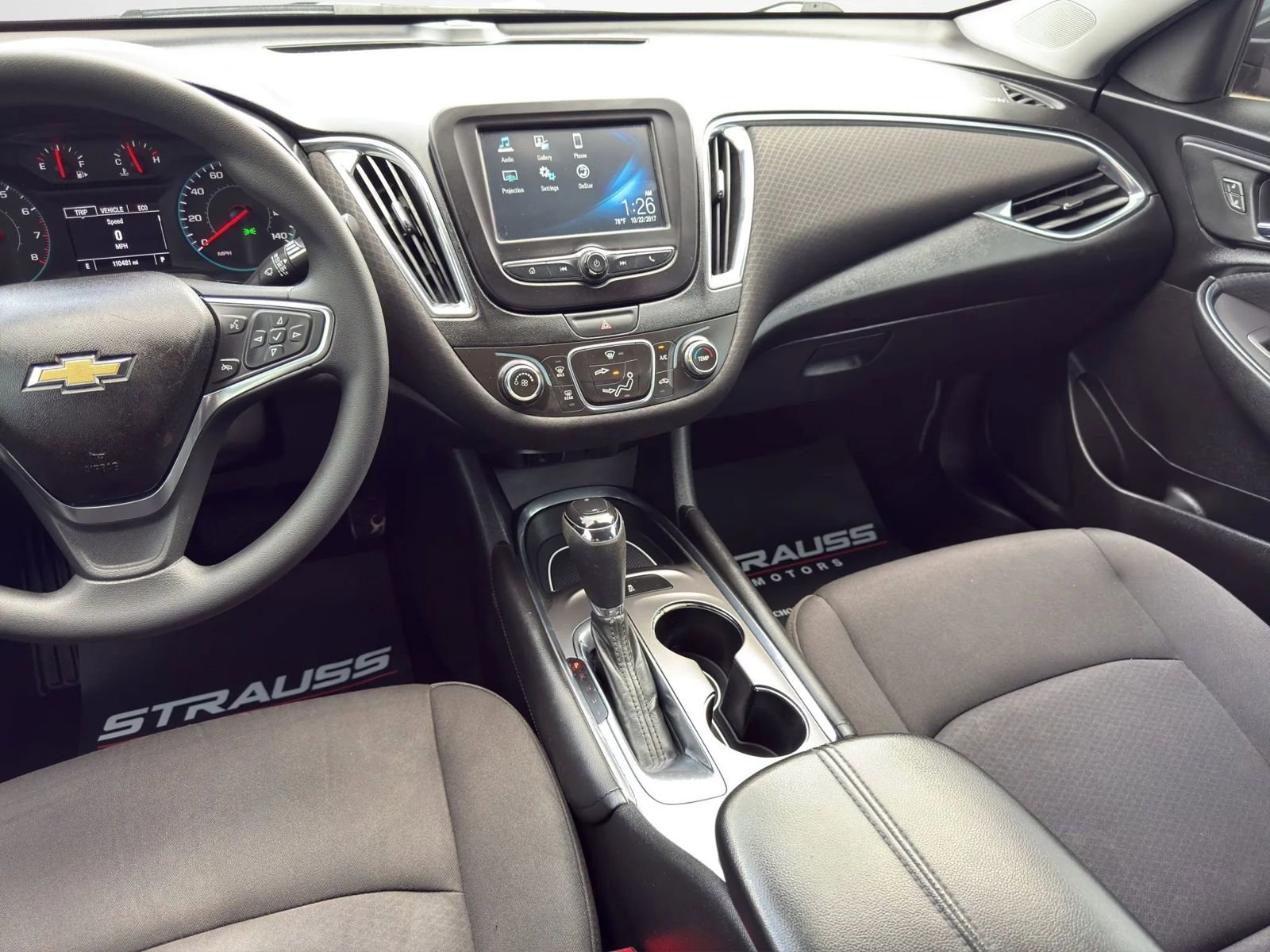 Used 2018 Chevrolet Malibu LT FWD image 23
