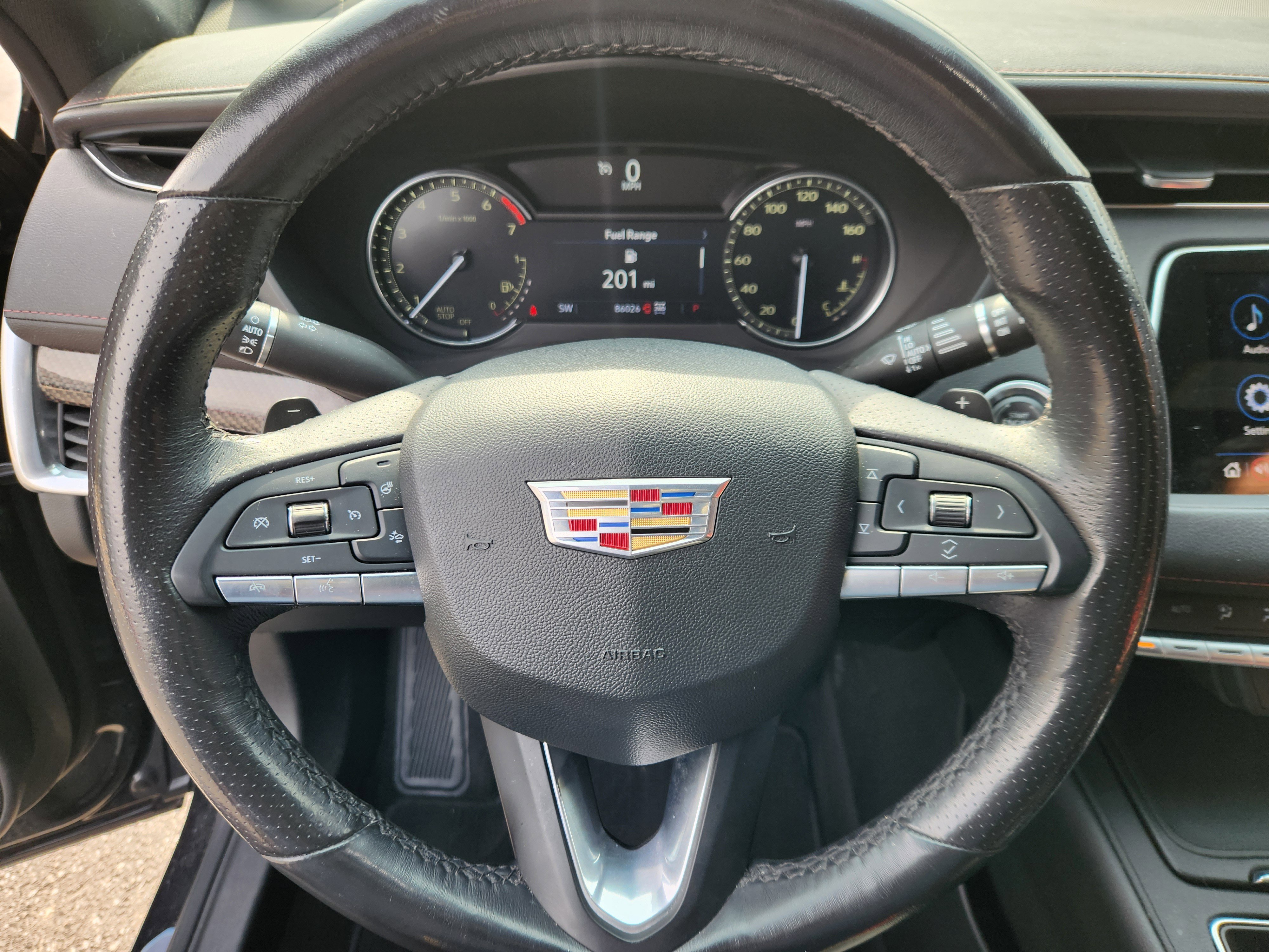 Used 2020 Cadillac XT4 Sport w/ Cold Weather Package image 9