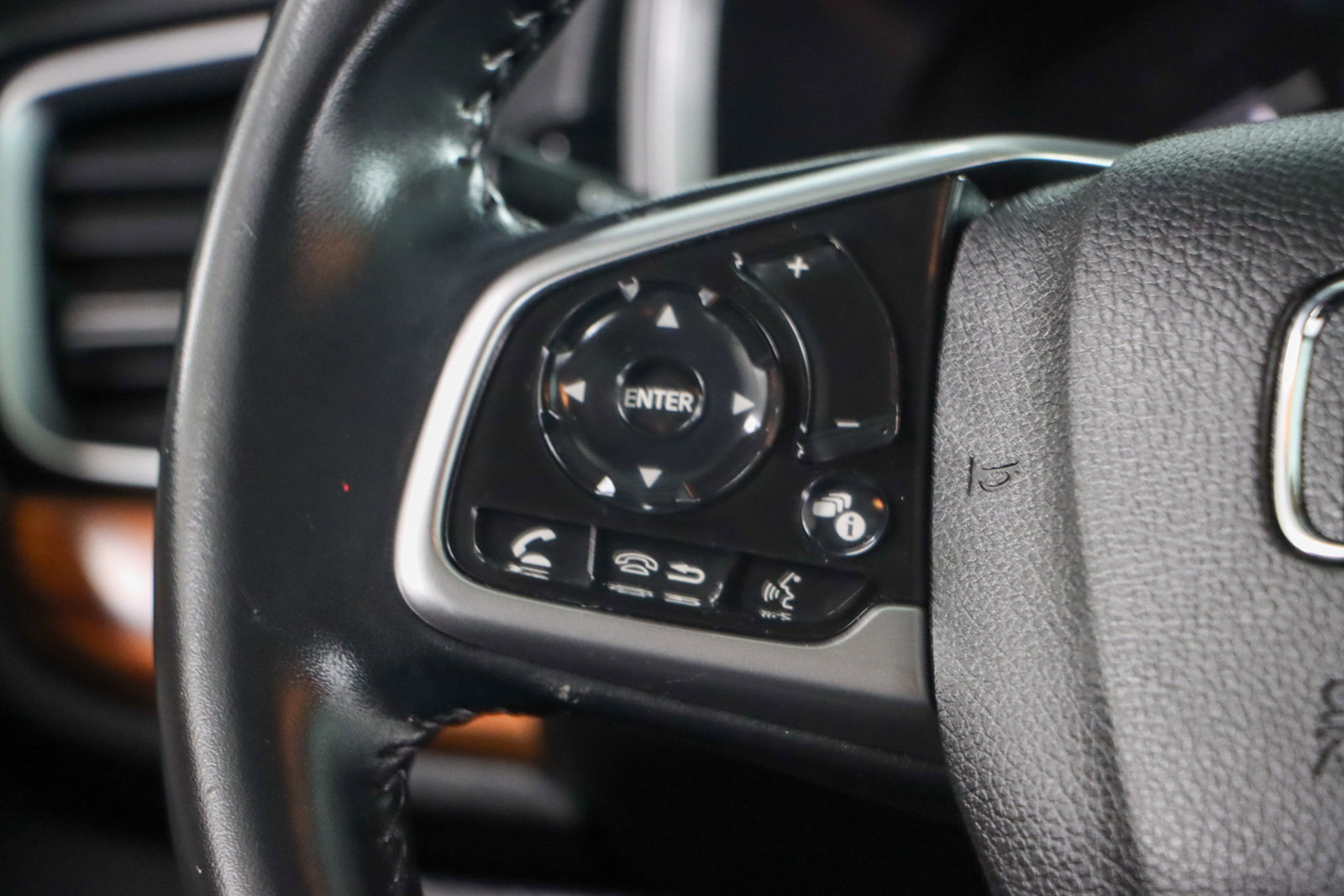 Used 2022 Honda CR-V EX-L image 13