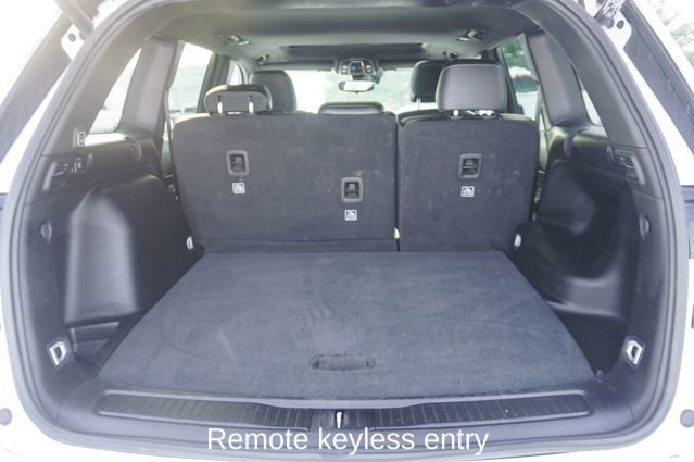 Used 2023 Jeep Grand Cherokee Altitude image 5