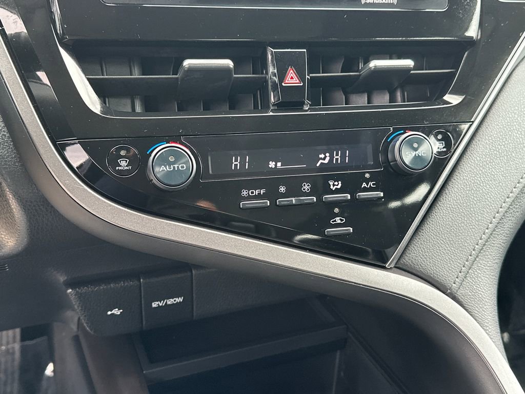 Used 2024 Toyota Camry LE image 25