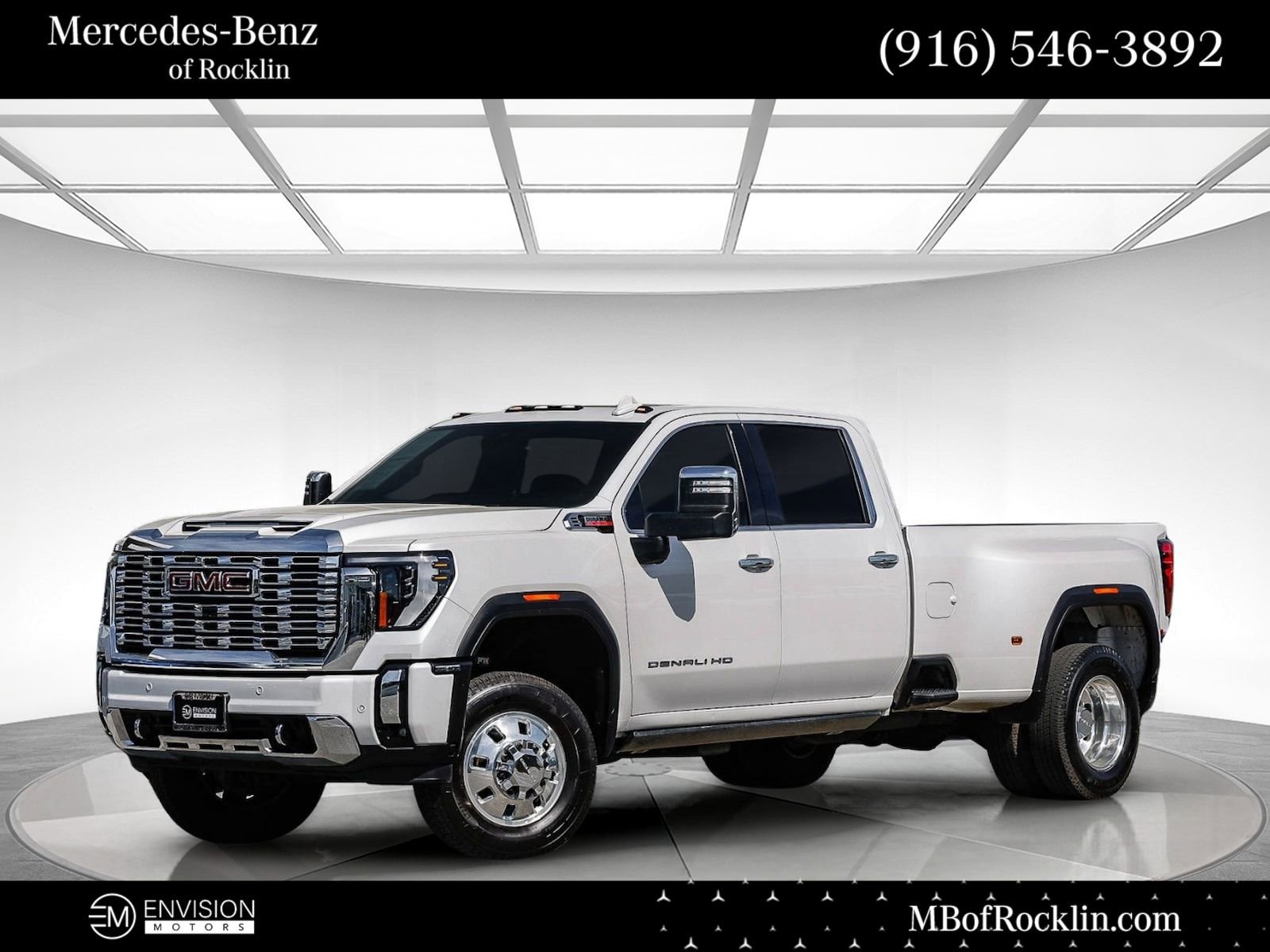 Used 2025 GMC Sierra 3500 Denali w/ Denali Reserve Package image 1