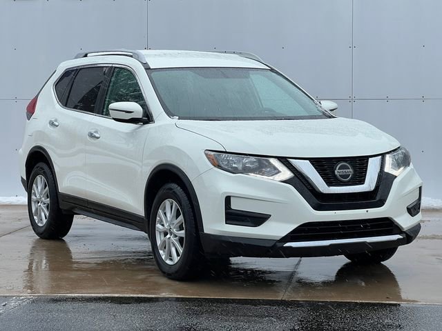 Used 2020 Nissan Rogue SV image 1
