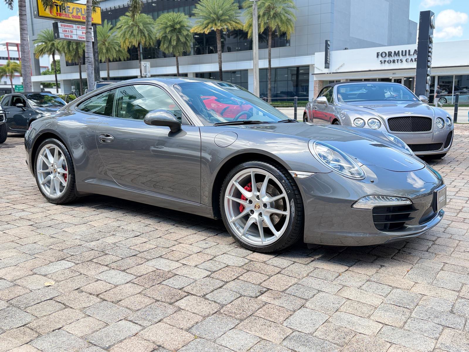 Used 2013 Porsche 911 Carrera RWD image 7