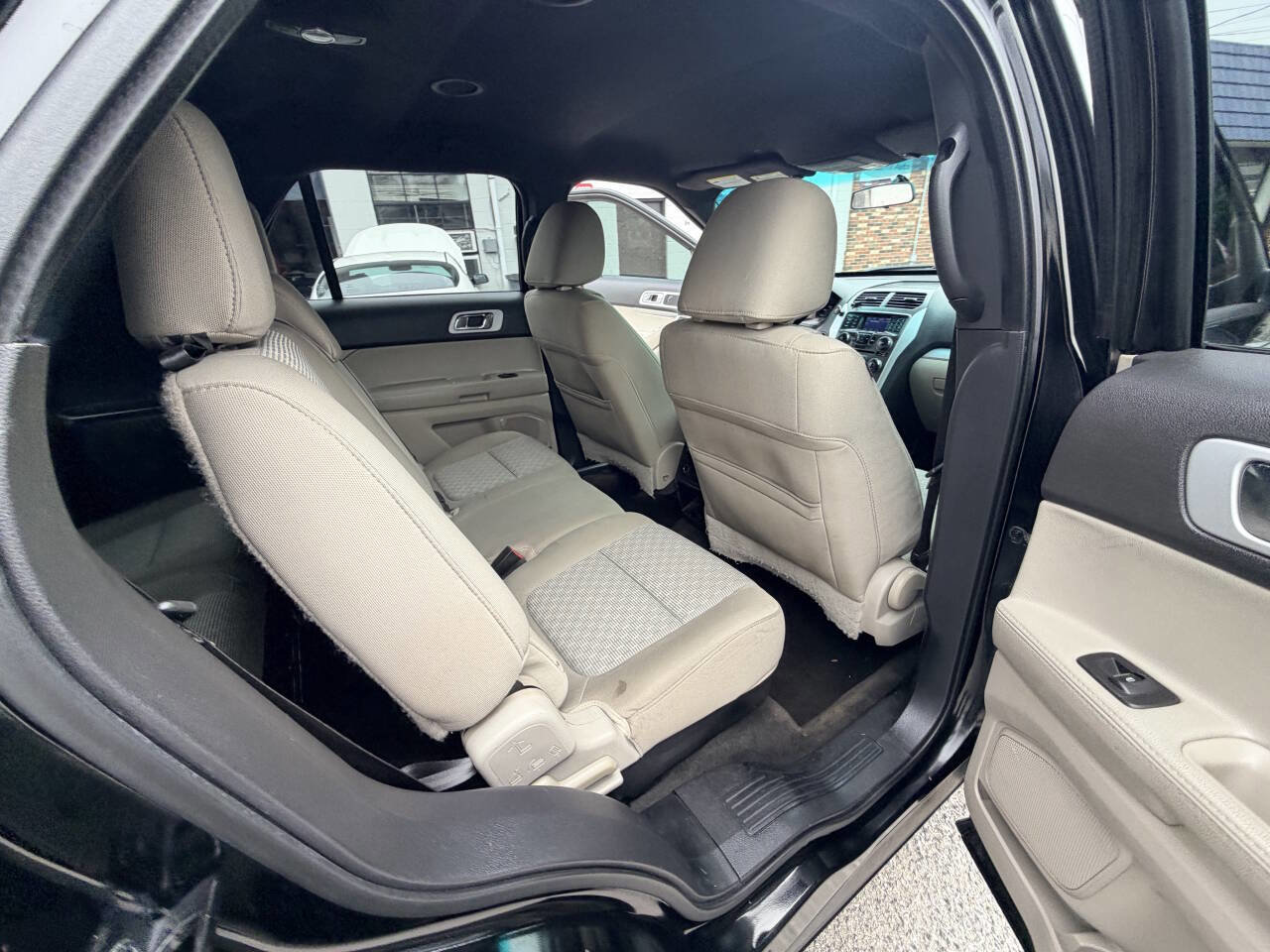 Used 2012 Ford Explorer XLT w/ Class III Trailer Tow Pkg FWD image 49