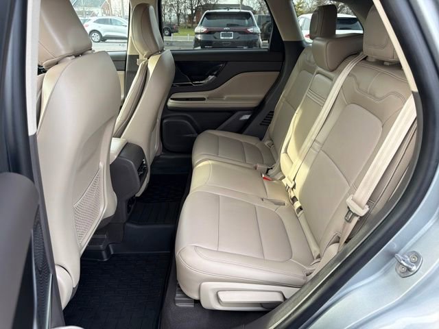 Certified 2024 Lincoln Corsair AWD w/ Equipment Group 101A image 28