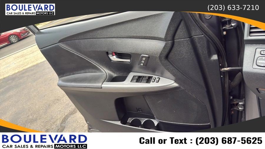 Used 2013 Toyota Venza XLE AWD/4WD image 25