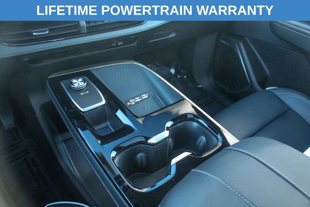 Used 2025 Buick Enclave Avenir w/ Trailering Package, 5000 lbs. image 22